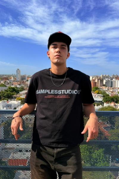 REMERA TEE CLASSIC - Image 4