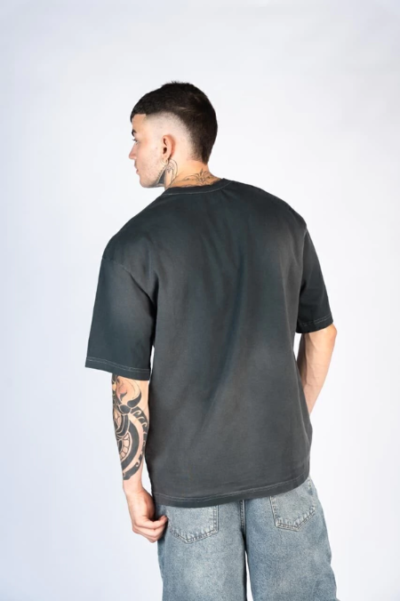 REMERA LEVI - Image 3